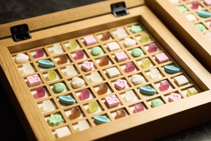 かわいらしい茶菓子もいただけます