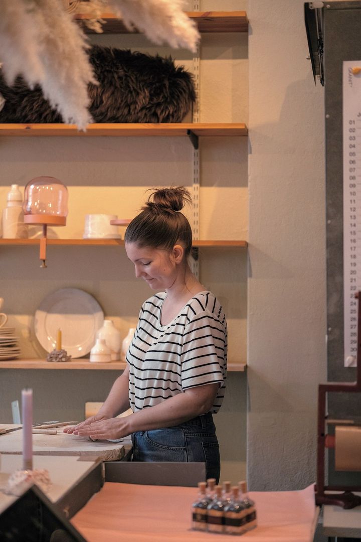 番外編：スウェーデンガールの間ではモノトーンコーデが流行中！【ロンドンガールの一週間コーデ】