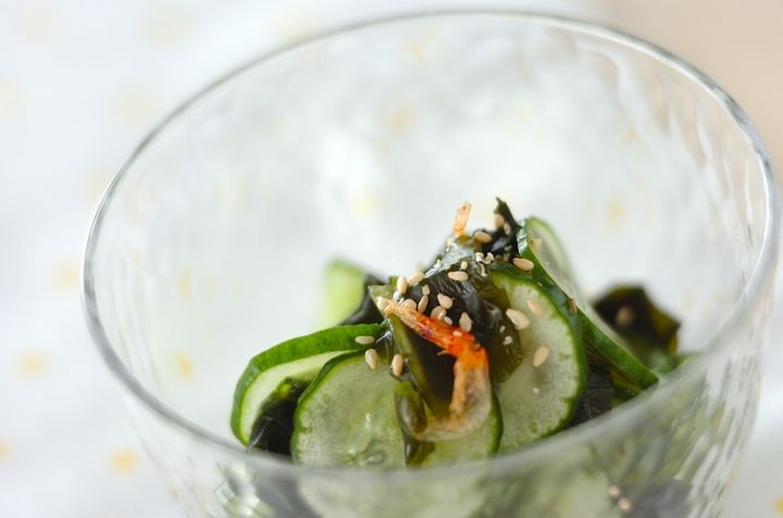 キュウリとワカメの酢の物