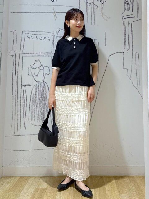 ポロシャツとロングスカートのコーデ5