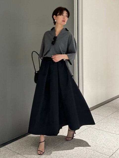 ポロシャツとロングスカートのコーデ3