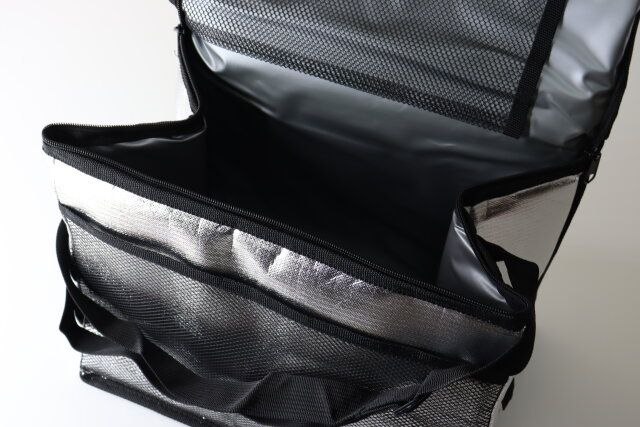 ダイソーのアルミソフトクーラーバッグ8