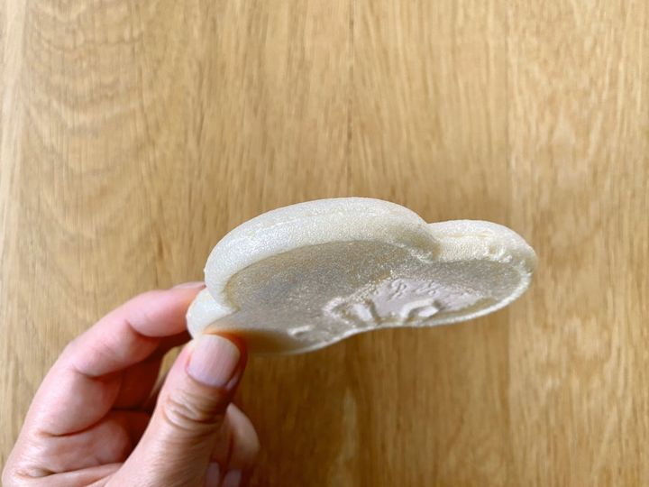 重要伝統的建造物群保存地区「飫肥」の歴史が生んだ無添加の宮崎銘菓「飫肥せんべい」【旅するデザイナーがおすすめするお土産たち！】