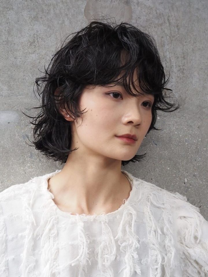 30代ヘアスタイル、ショートウルフ、THE STRAMA