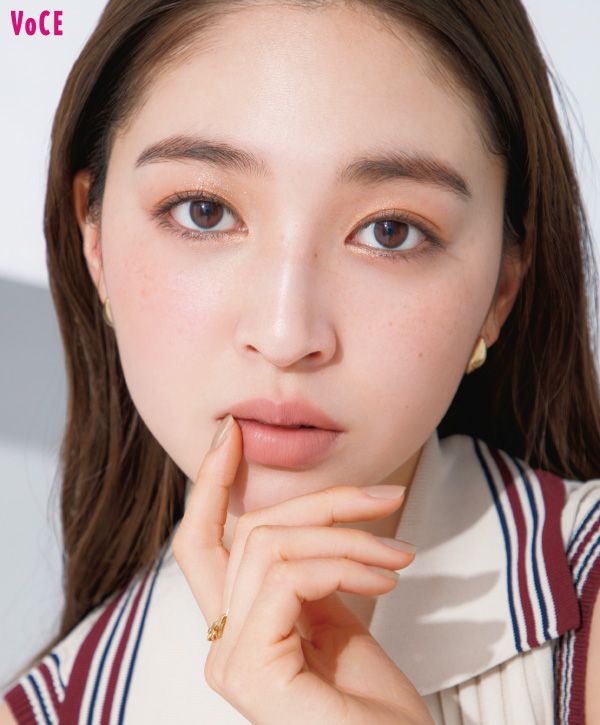 上西星来さん／シグニチャー カラー アイズ 14 使用