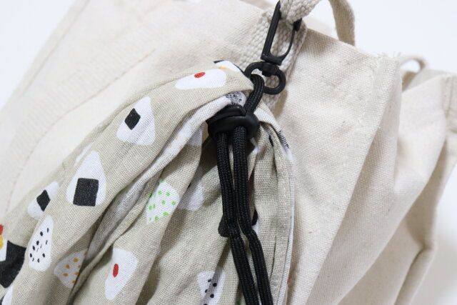 カラビナ付きストールクリップ 持ち運び