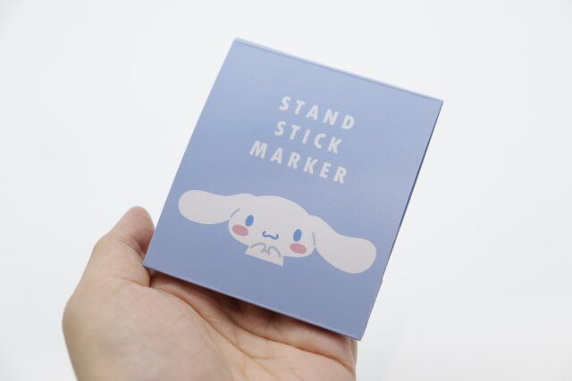 ダイソーの立てて使えるダイカットふせん CN ブルーの裏面のデザイン