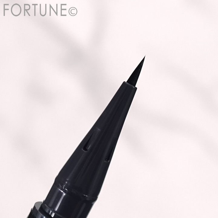 CEZANNE（セザンヌ） 『セザンヌ ブレぴたライナー』