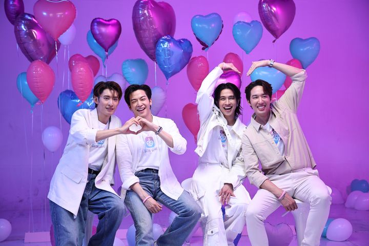 向井康二、タイ語でジェスチャーゲームにチャレンジするも… !?『Dating Game』スペシャル映像