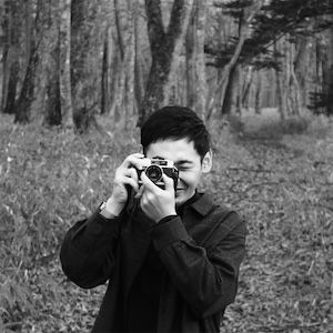 日用品図鑑：プロダクトデザイナー・辻 彩登の愛用する〈AKAISHI〉スカルプ＆シャンプーブラシetc.