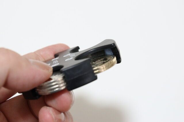 コインホルダー100／500 ストッパー