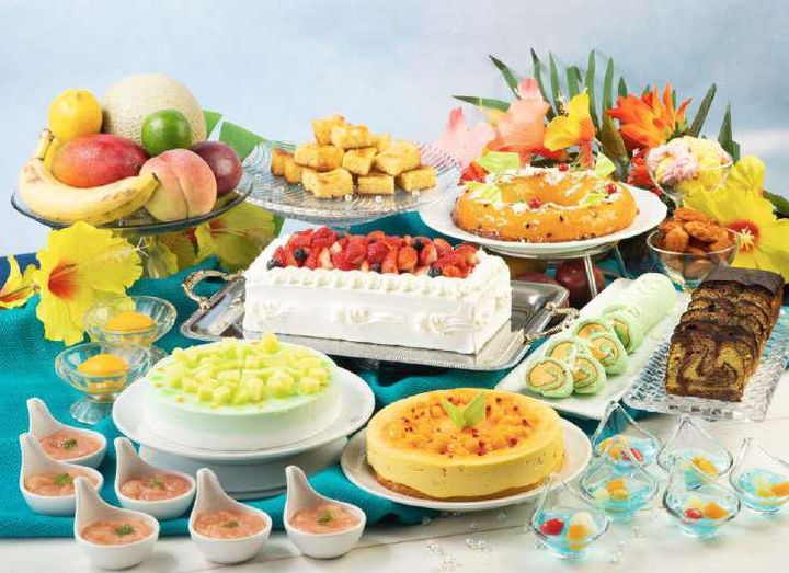 イクスピアリ「Salon de Sweets(サロンドスイーツ)」メロン・桃・マンゴーのカラフルスイーツフェア