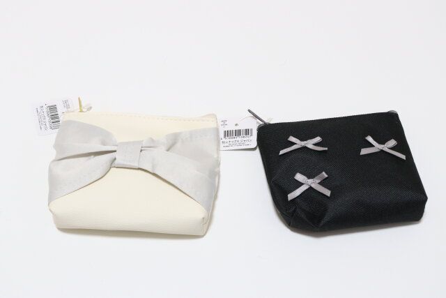 合皮マチ付ポーチビッグリボン 舟形ポーチリボン付