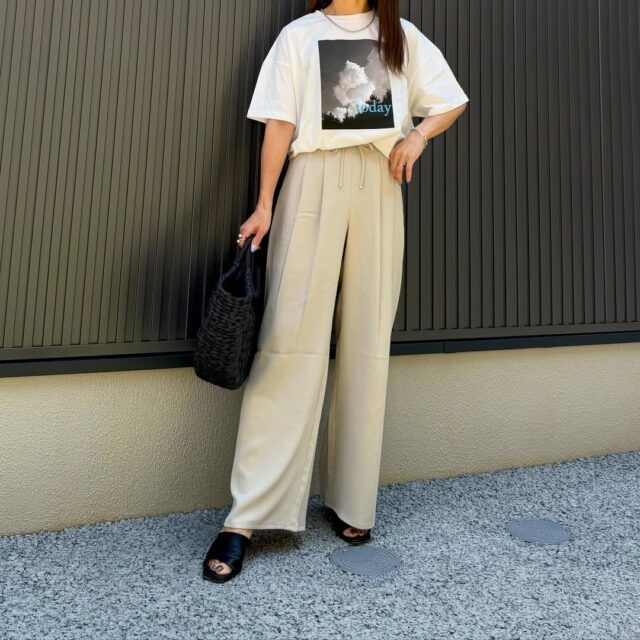 GUのドレープワイドパンツを着たコーデ