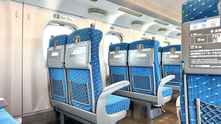 正直グリーン車より好き」新幹線 2,000円課金で座れる席が『快適すぎる