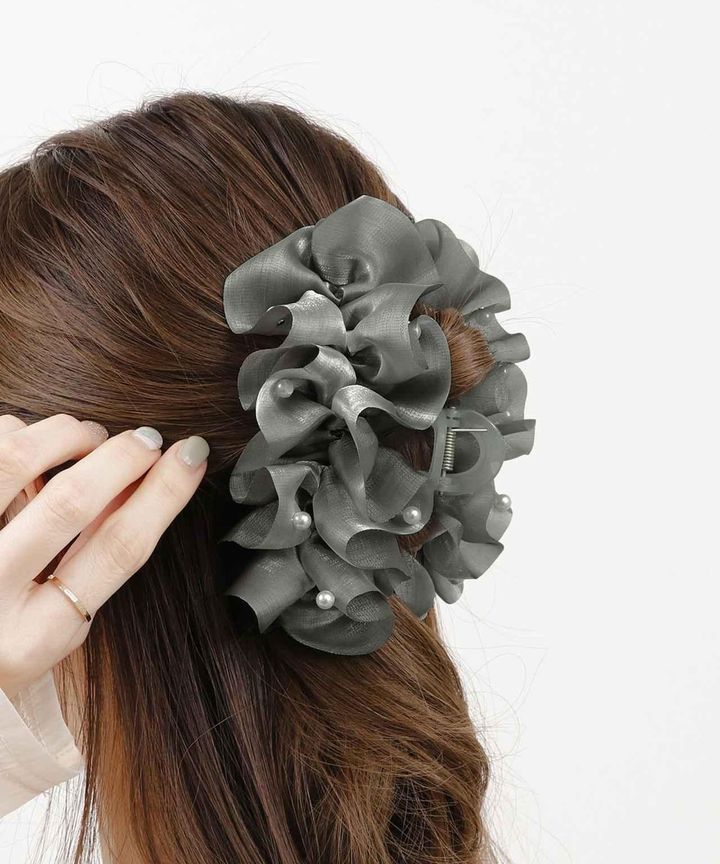 画像1: 出典：3COINS