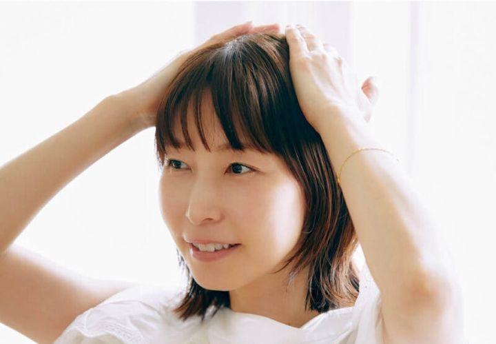 外側毛先、トップの順に整えて完成！