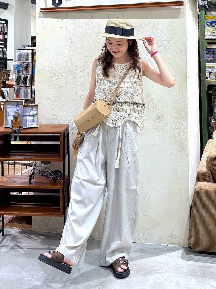 画像1: 出典：and ST