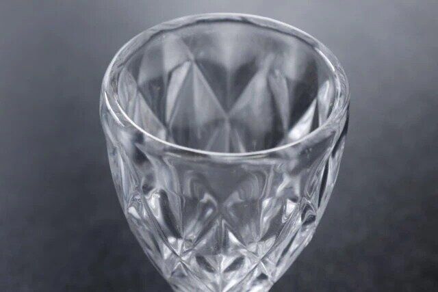 ダイソーのミニグラス2