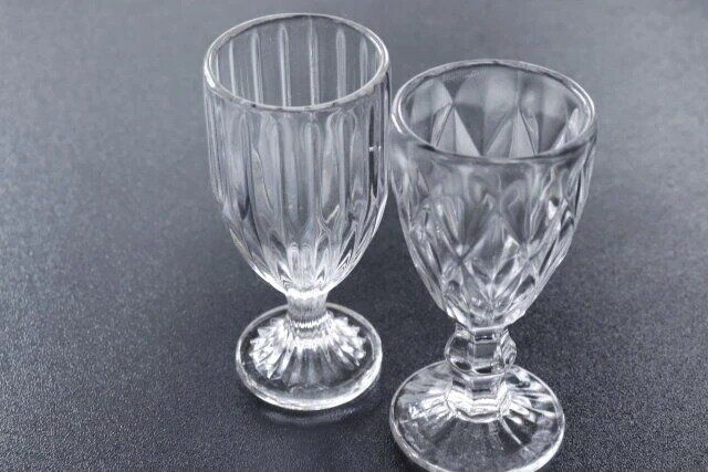 ダイソーのミニグラス1