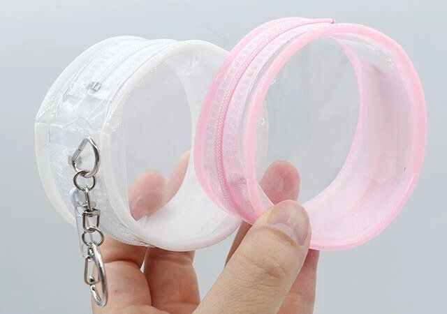 ダイソーの丸型ポーチ1