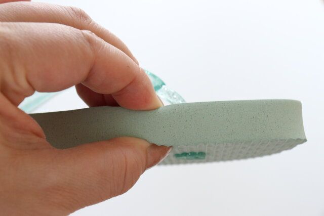 ダイソー ビーチサンダル（シェル柄） 厚み