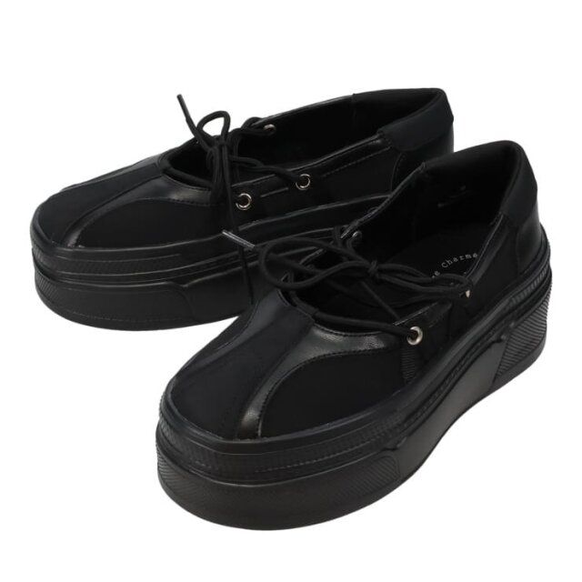 しまむらのスニーカー