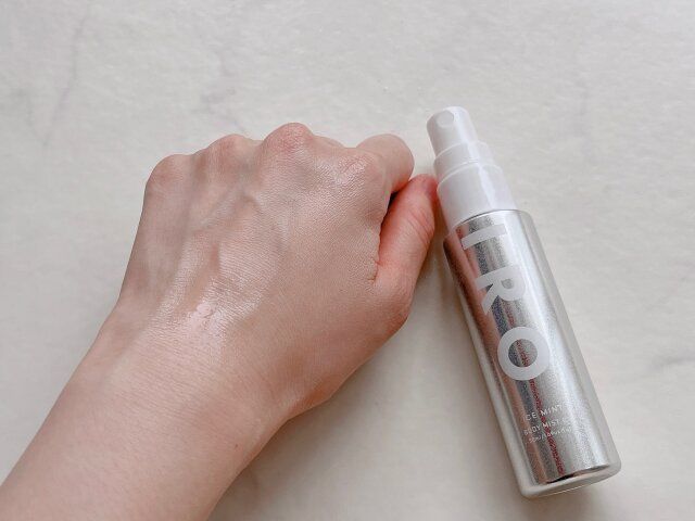 SHIRO アイスミント ボディミスト エクストラクール 手の甲につける