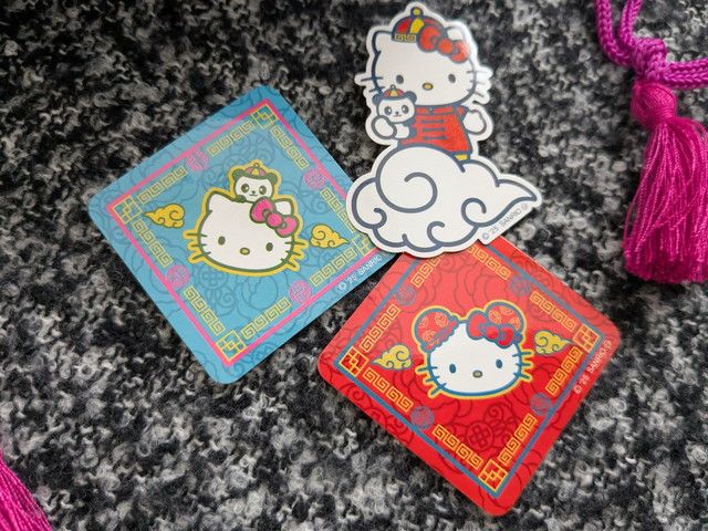 ハローキティ 飯店 刺繍きんちゃくポーチ