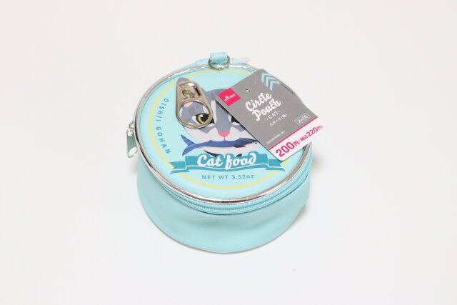 ダイソーの丸ポーチ（猫）のパッケージ