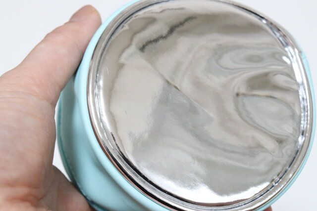 ダイソーの素材がしっかりしてる丸ポーチ（猫）