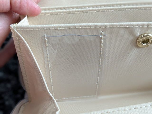 白蛇モチーフ長財布