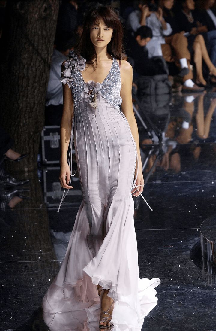 ドルチェ＆ガッバーナ 2004年春夏コレクションより。