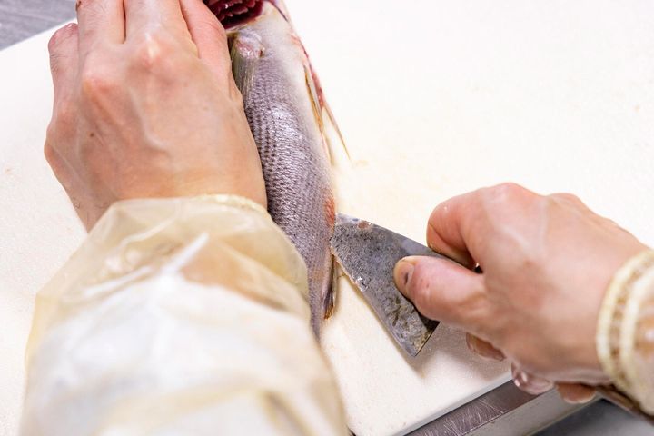 切り目を入れる