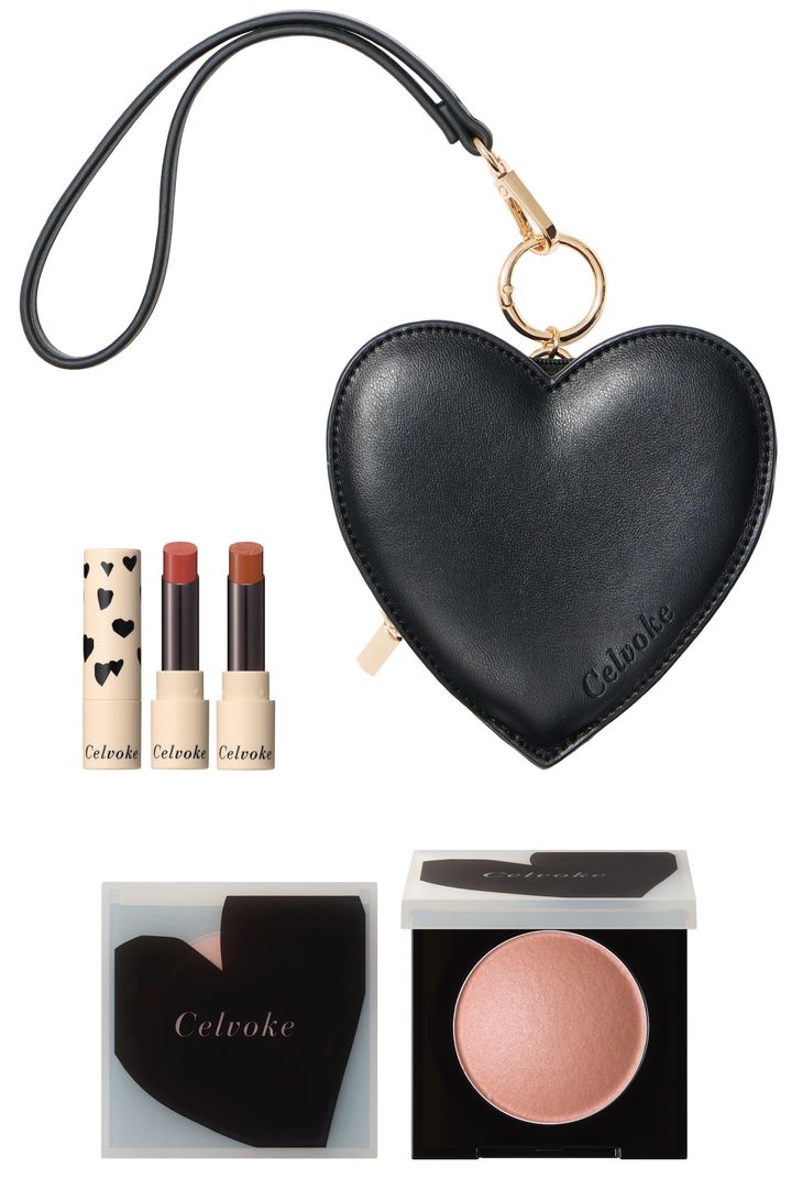 〈上〉リトルブラック ハートキット 全2種（写真はA） 各￥7,920 ※セット内容／リベレイティッド マット リップス N EX02 ミニサイズ、同 EX03 ミニサイズ、ハートのポーチ 〈下〉ルミナスドーム ブラッシュ 全2色（写真はEX01） 各￥3,300（すべて8月20日より限定発売）