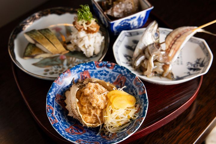 8品目「毛ガニとからすみのビーフン」