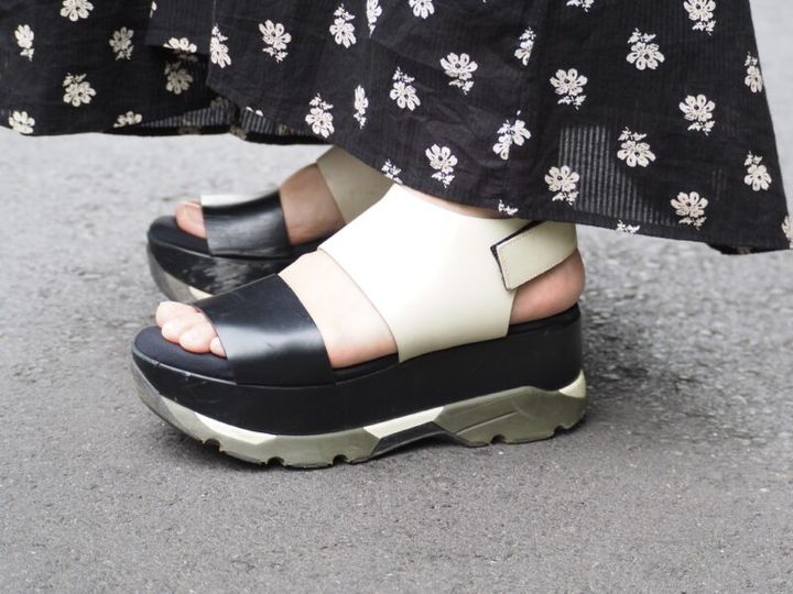 マルニのサンダル