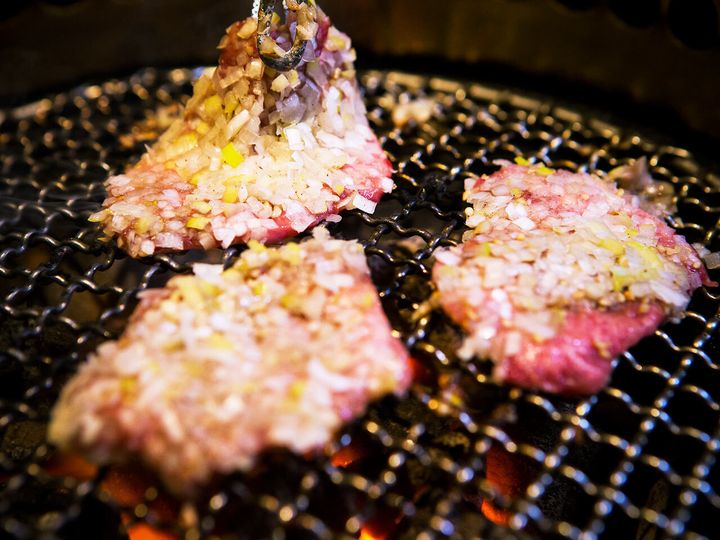 自由が丘『炭火焼肉 漢江』のネギ塩焼肉