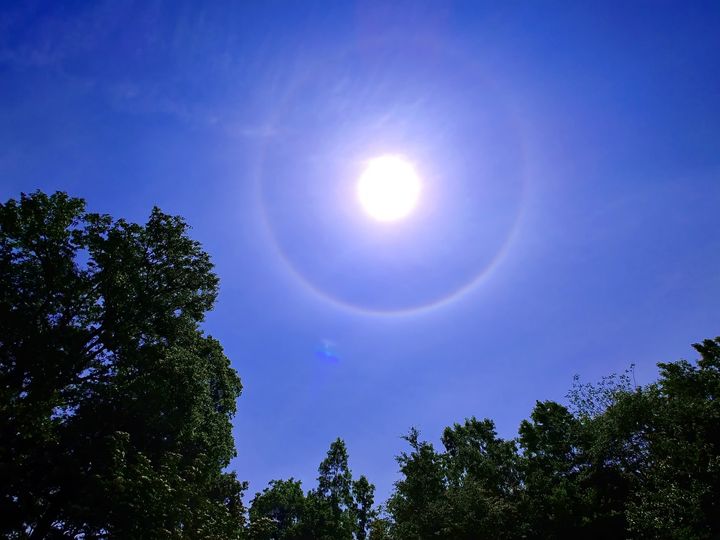 ハロが起きるのはなぜ？