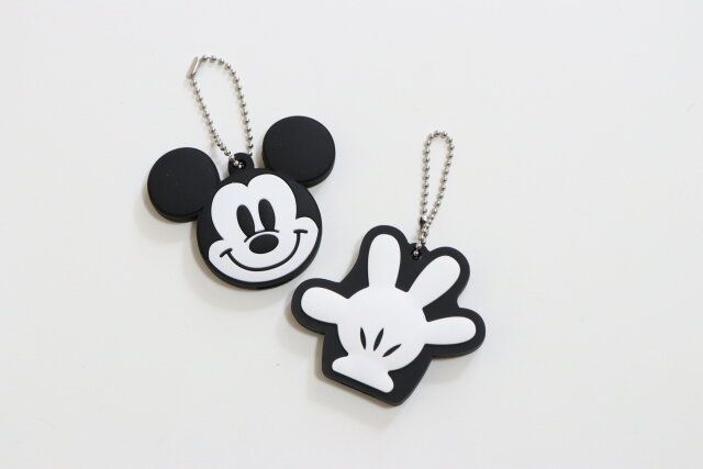 ダイソー キーカバー（ミッキーマウス） キーカバー（ミッキーハンド） デザイン