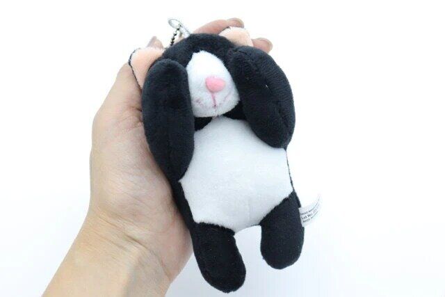 ダイソーのアニマルキーチェーン（めかくし、ネコ）1