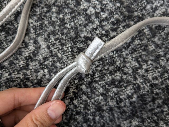 GAPのスマホショルダー＆ポーチ