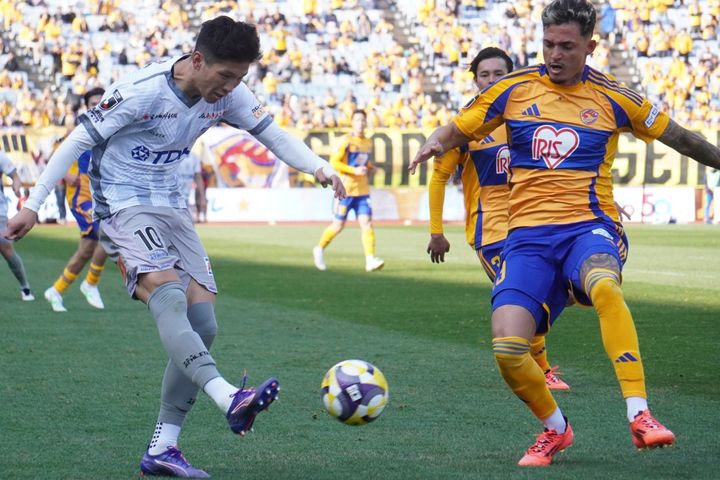 【インタビュー】ヴィッセル神戸移籍決断のブラウブリッツ秋田FW小松蓮「未知数なので、すごく楽しみ」J2最強ストライカーが歩んだ軌跡