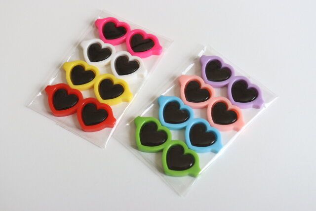 ダイソーの可愛いサングラスパーツ（ハート）