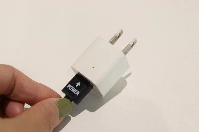 ダイソーのUSB→HDMI変換映像出力ケーブル2