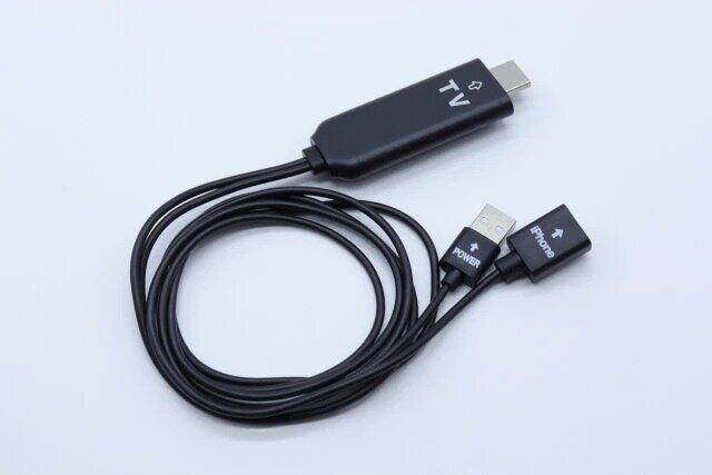 ダイソーのUSB→HDMI変換映像出力ケーブル1