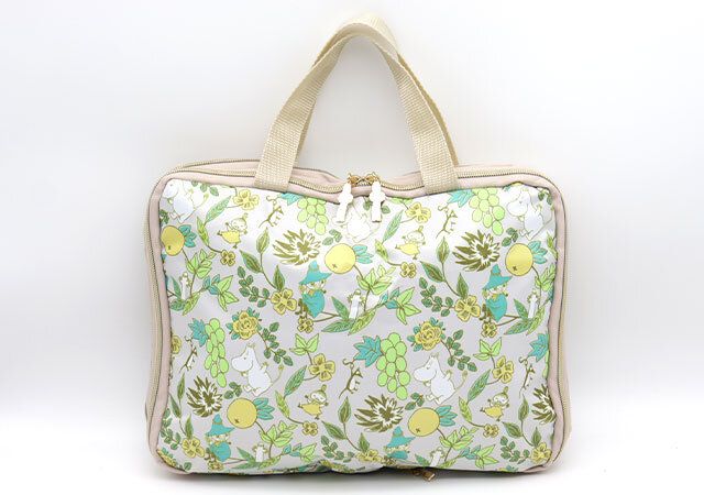 宝島社付録のムーミンの圧縮収納ポーチ2