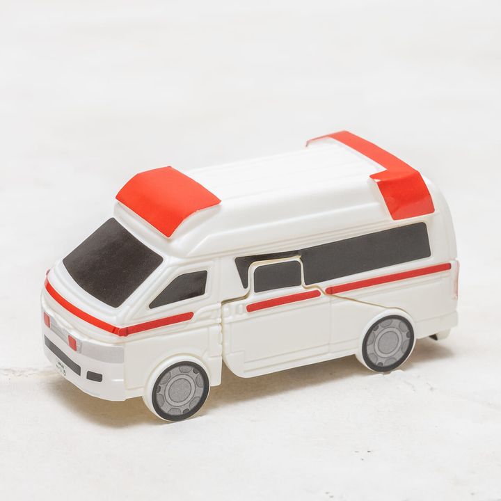 メディブレイバー トヨタ ハイメディック救急車