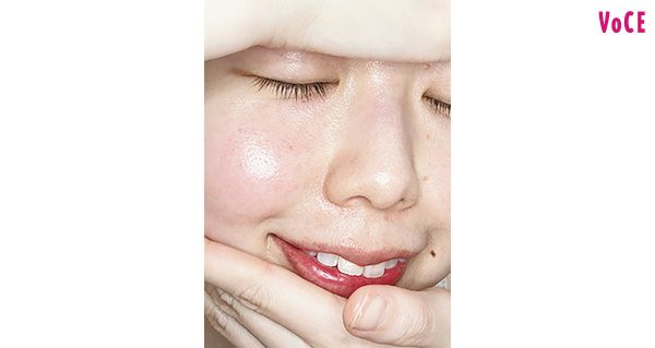 寝起きの肌の黄色っぽさが改善！