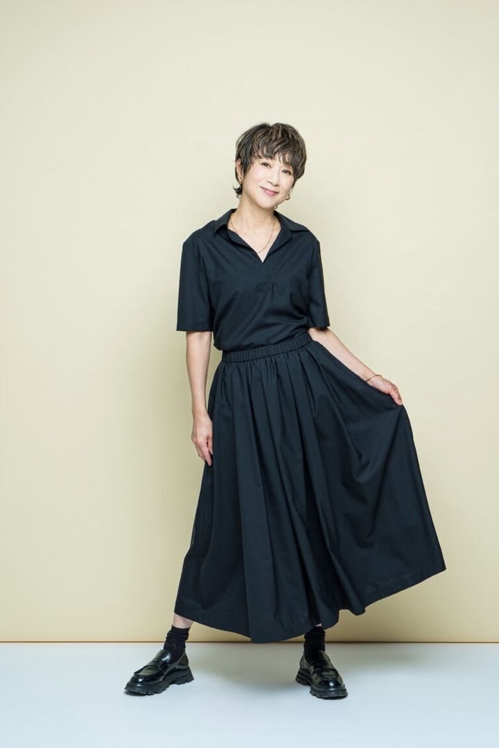 スキッパーブラウス ￥47,300／ニュイノワール